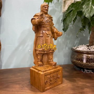 Tượng Vua Quang Trung- Nguyễn Huệ Gỗ Bách Xanh KT 30 x 10 x 8