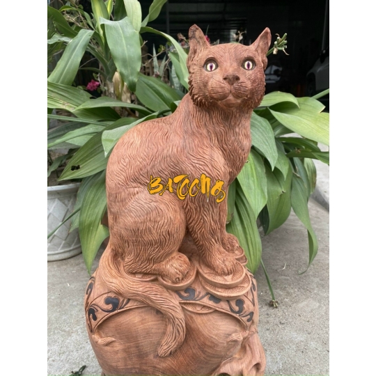 Tượng linh vật mèo bằng gỗ