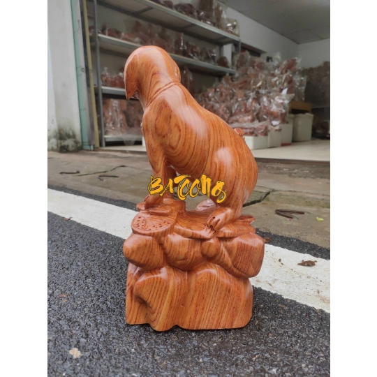 Tượng con chó gỗ hương phong thủy